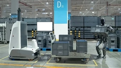 不可能な物流シナリオを実現するBYDのフォークリフトロボット