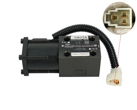 Hanzhiフォークリフト部品3EC-15-38710コマツフォークリフト用ソレノイドバルブ24V