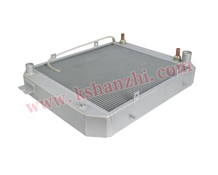 OEM付き6BG1/T8/4T用油圧アルミニウムラジエーター:235E2-10202